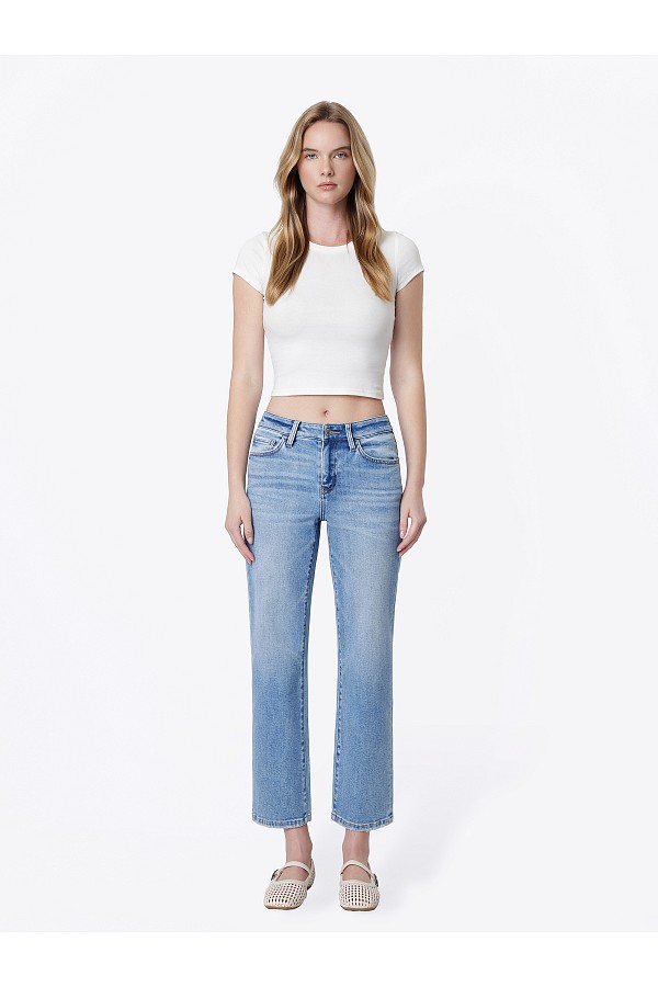 MID RISE MEDIUM LIGHT WASH CROP STR...